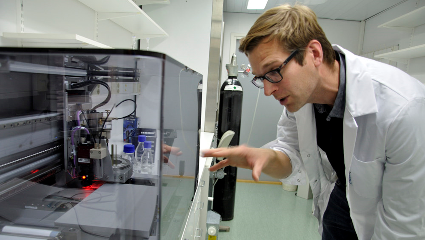 <span id="hs_cos_wrapper_name" class="hs_cos_wrapper hs_cos_wrapper_meta_field hs_cos_wrapper_type_text" style="" data-hs-cos-general-type="meta_field" data-hs-cos-type="text" >Academic research behind CurifyLabs</span>